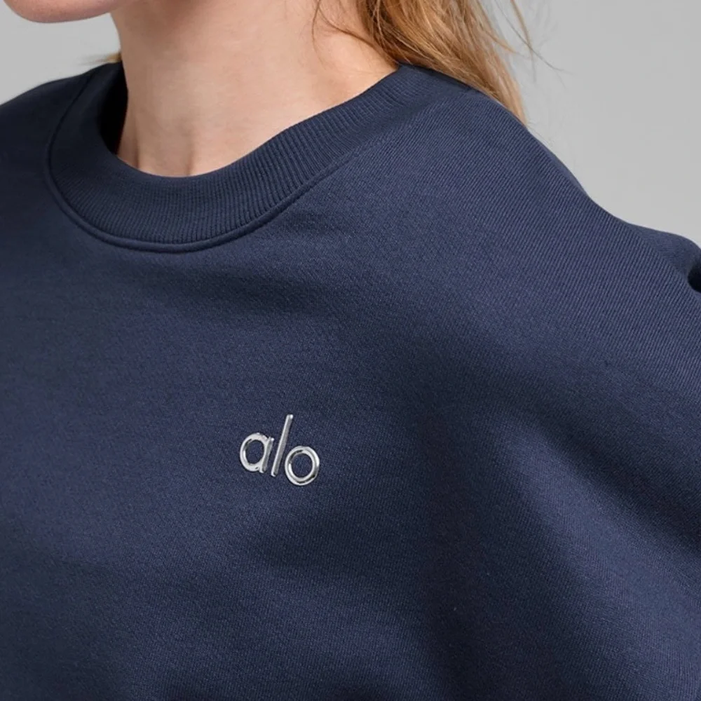 Alo Yoga NWT Accolade Crew Neck Pullover Sweatshirt Navy Size M Oversized